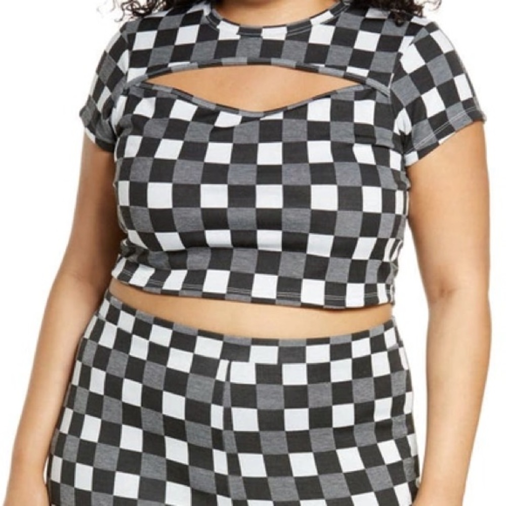 BP. Black-White Gingham Cutout Crop Tee